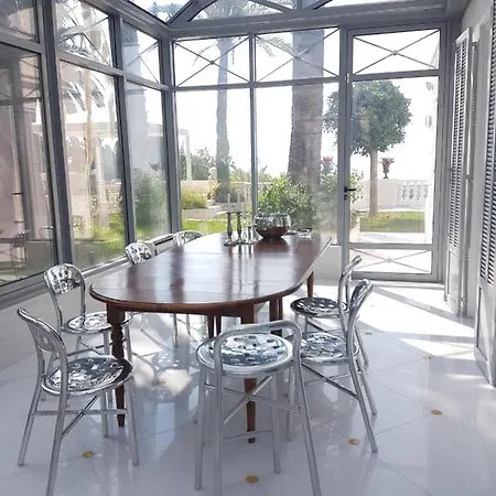 ヴィラ La Bellevue - Villa Vue Mer - Seaview *